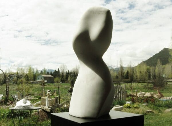 The Belle - Image 5