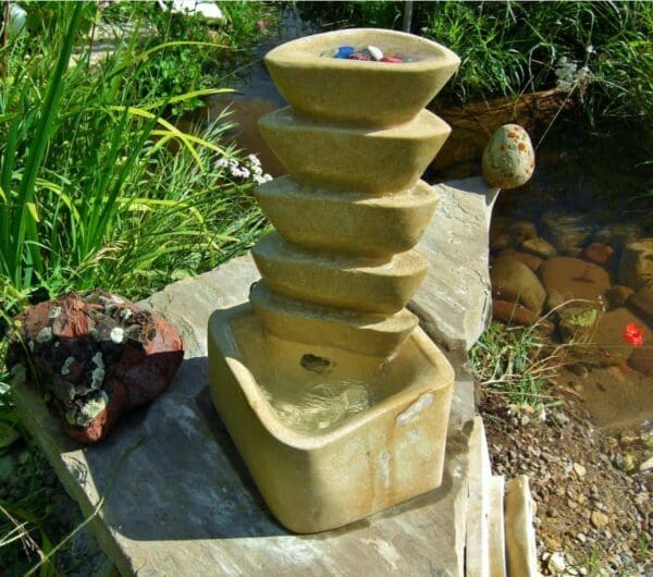 Pagoda Bowl Fountain - Image 4
